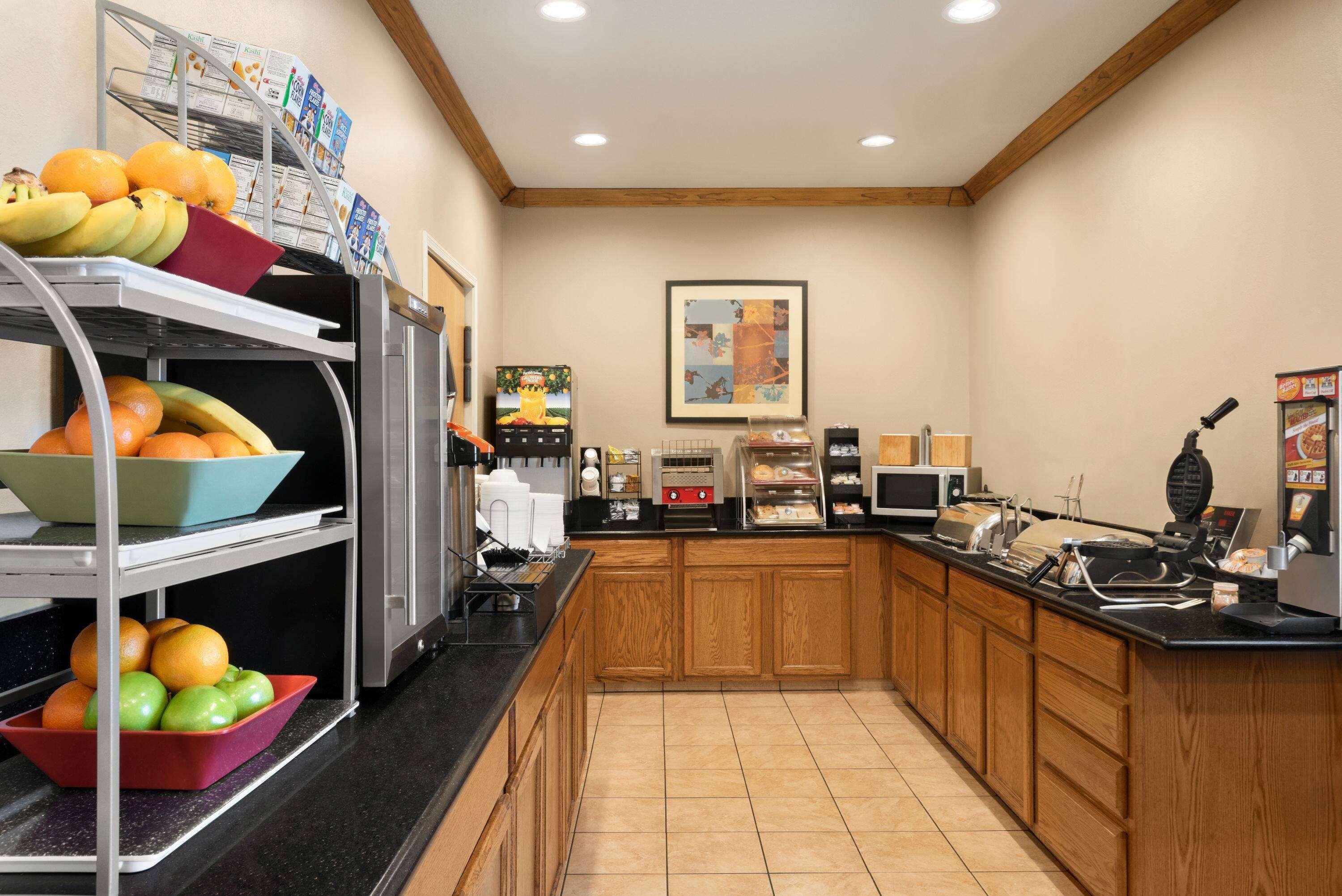 Hawthorn Extended Stay By Wyndham Decatur Buitenkant foto